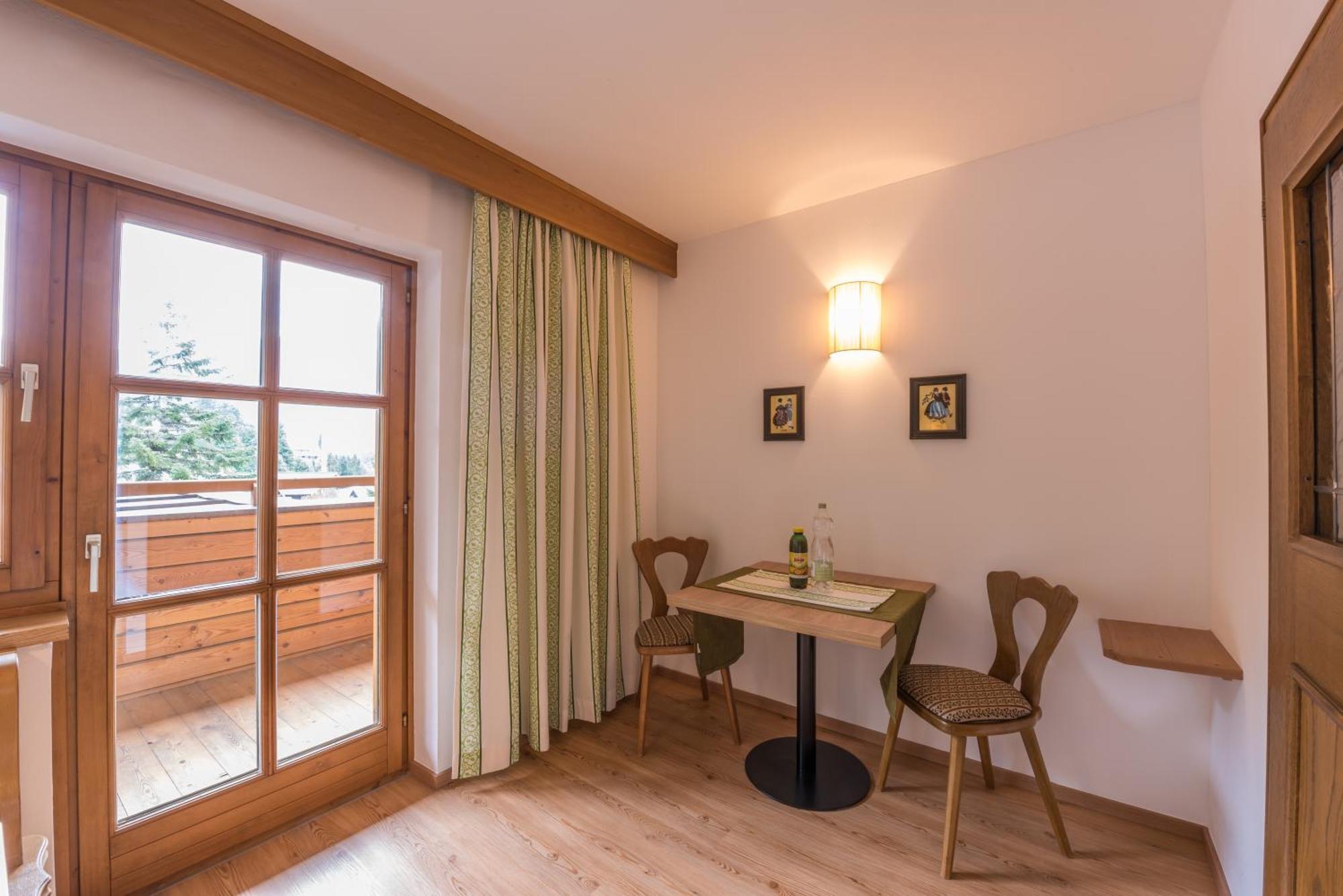 Gaestehaus Vorderegger Wald im Pinzgau Phòng bức ảnh